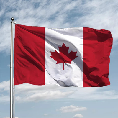 ο κόσμος πολυεστέρα 150cmx90cm σημαιοστολίζει την κρεμώντας σημαία χώρας του Καναδά ύφους