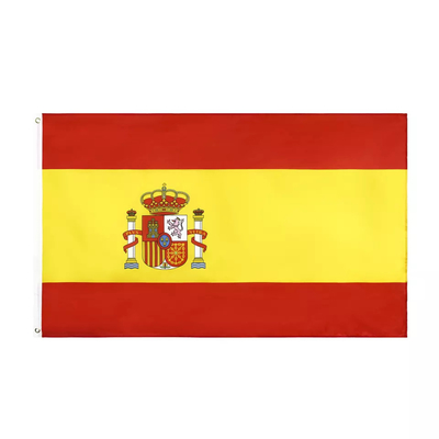 Ο κόσμος πολυεστέρα χρώματος Pantone σημαιοστολίζει την κρεμώντας εθνική σημαία της Ισπανίας ύφους